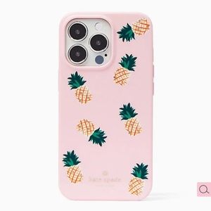 Kate Spade ♠️ Jeweled Pineapple Resin Case 🍍